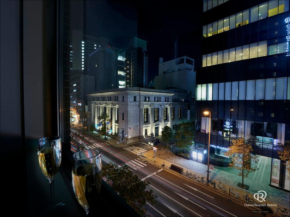 Night, Neighbourhood, City view, Location