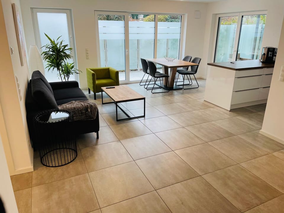 Deluxe Ferienwohnung am Strandbad Apartment in Friedrichshafen