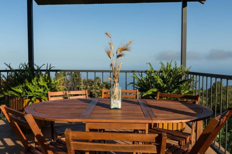 Spring, View (from property/room), Balcony/Terrace, Mountain view, Sunrise