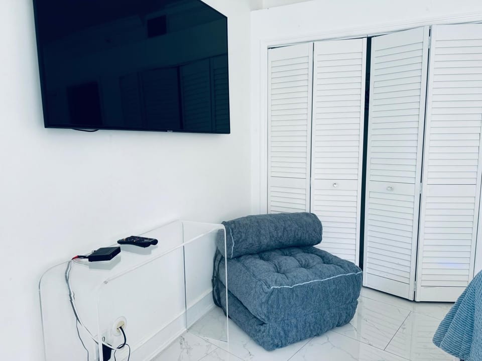 vacation home-ocean view SoBe 318 Apartment in Flamingo Lummus