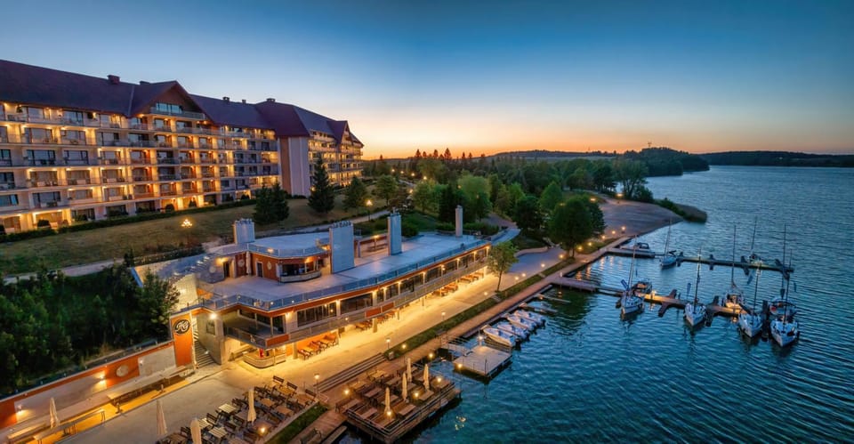 Property building, Natural landscape, Lake view, Sunset