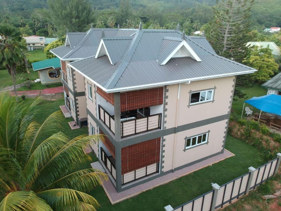 Property building, Bird's eye view