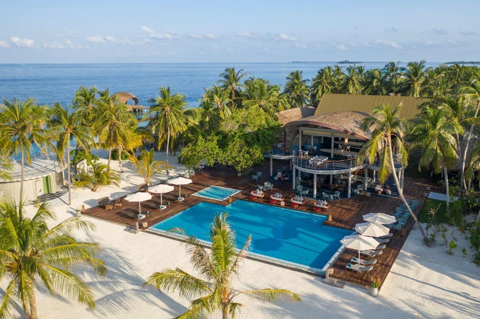 Pool view, Swimming pool