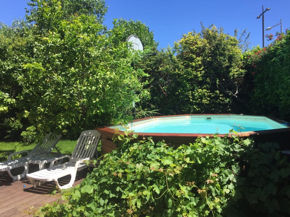 Villa 3 room AC bus stop pool parking 2 min beach by car Villa in Cannes