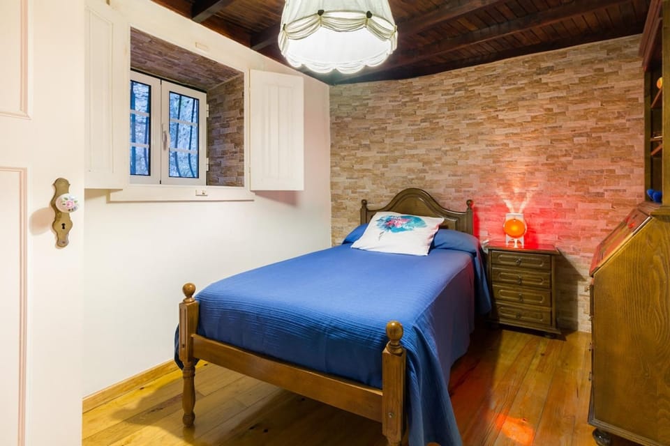 Casa Mont'Santo with Balcony & Terrace Bed and Breakfast in Extremadura, Spain