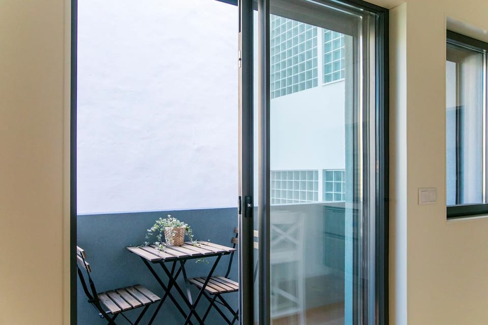 Casa São Lázaro- Terrace by Oporto Soul Apartment in Porto