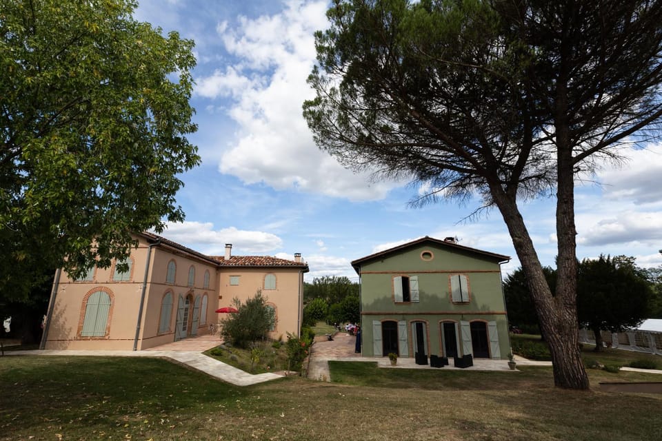 Property building, Natural landscape, Garden, Garden view