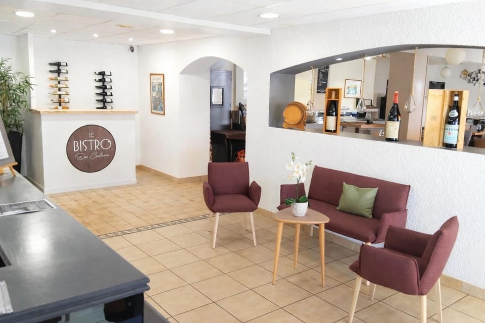 Living room, Logo/Certificate/Sign