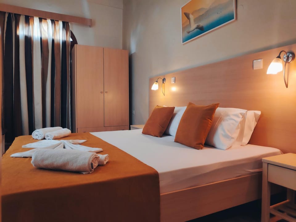 Bed, Photo of the whole room