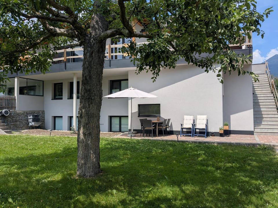 Garden, Garden, View (from property/room), Balcony/Terrace, Balcony/Terrace, Garden view