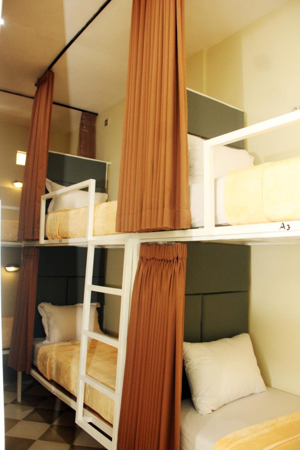 bunk bed