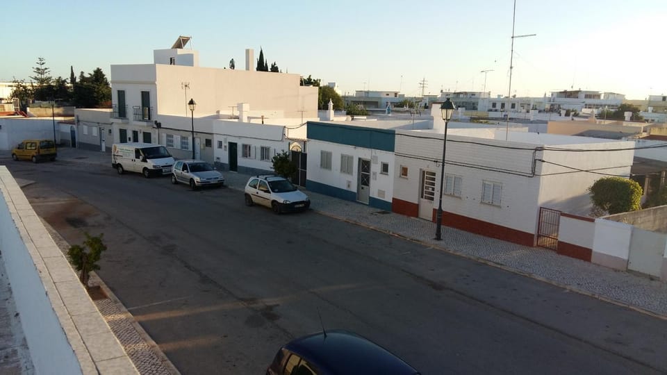 City view, Street view