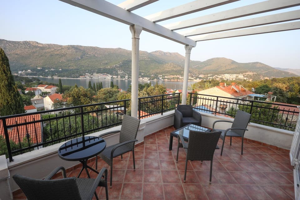 Villa Imperial View Villa in Dubrovnik-Neretva County