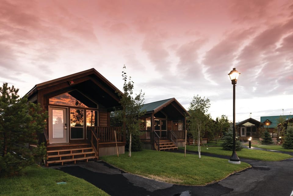 Property building, Natural landscape