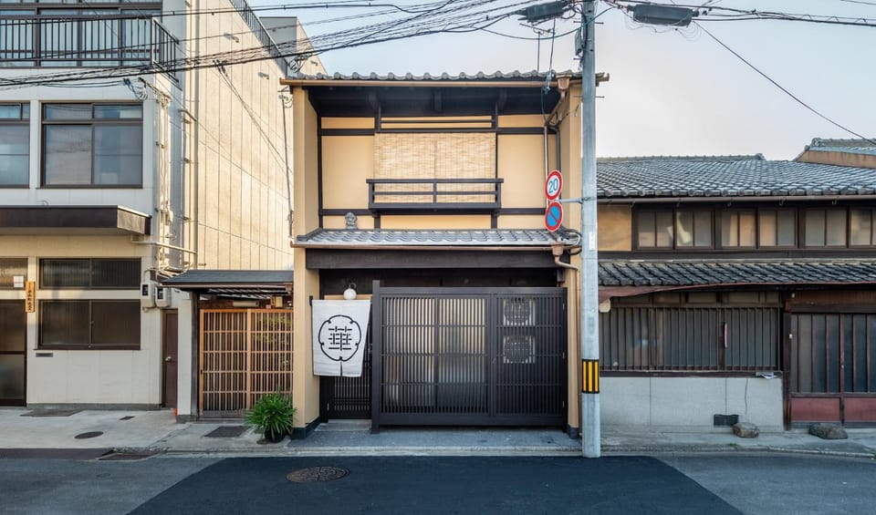 Guesthouse-Hana・Petalstream Villa House in Kyoto