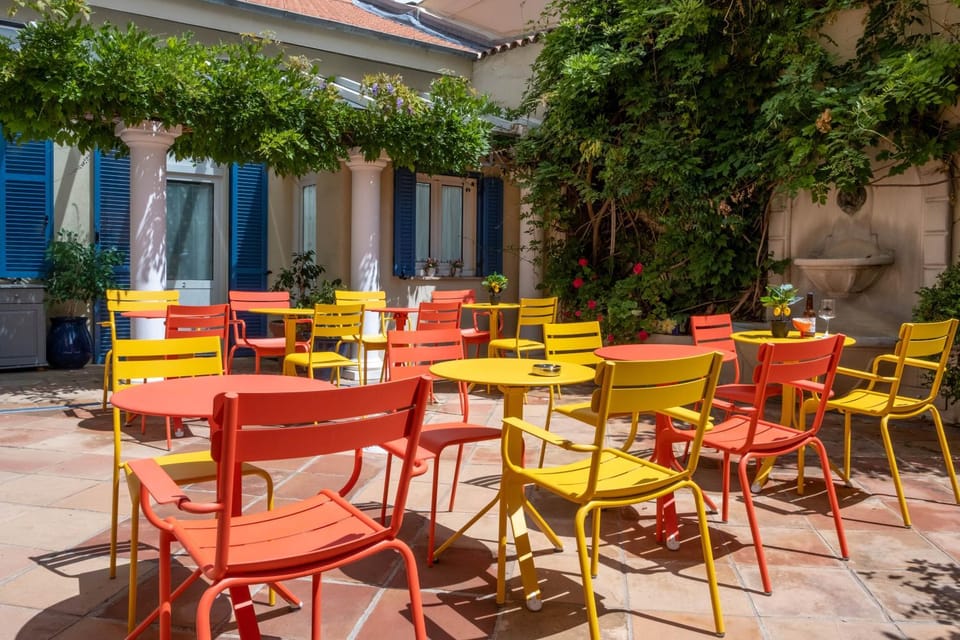 Patio, Day, Garden, Breakfast