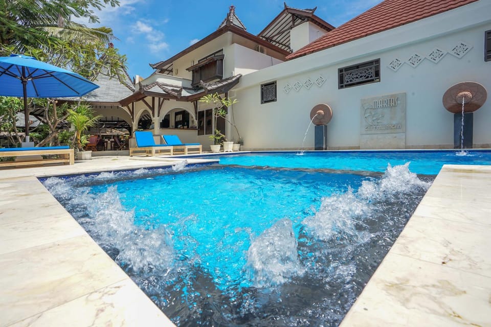 Property building, Swimming pool