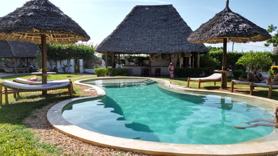MITI Beach Bungalows Bed and Breakfast in Unguja North Region