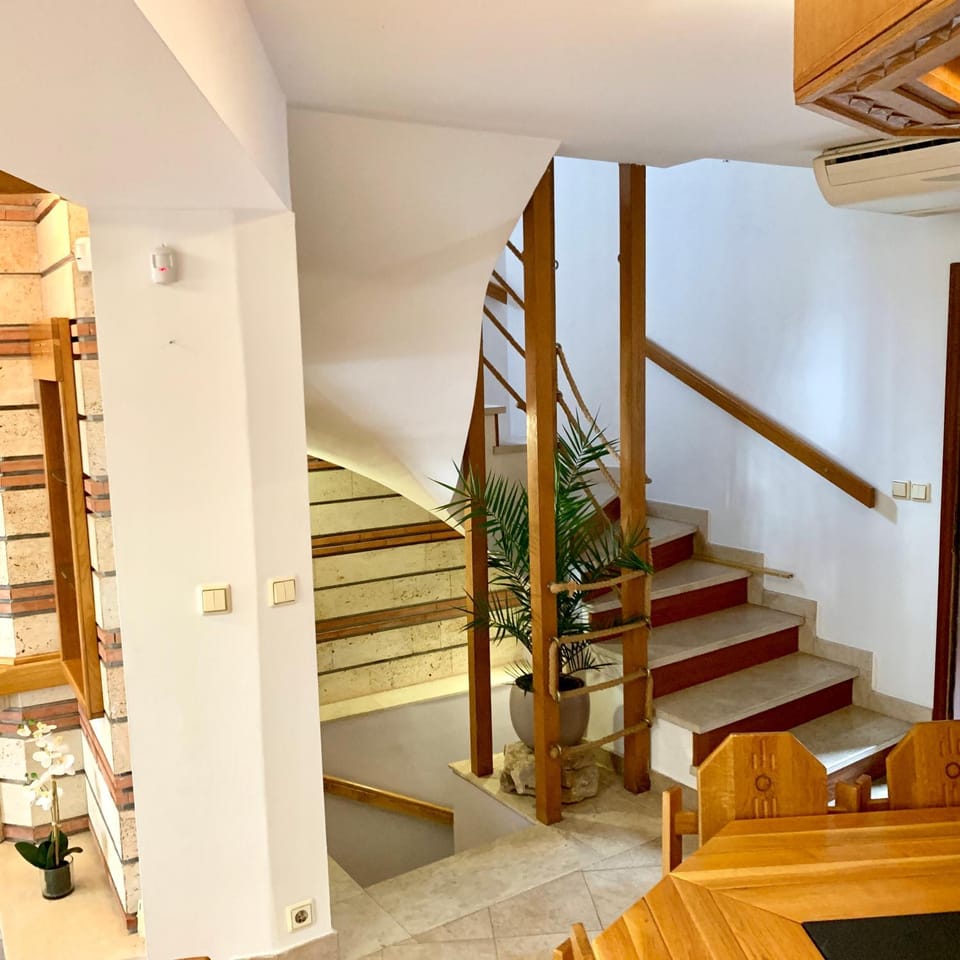 Living room, Other