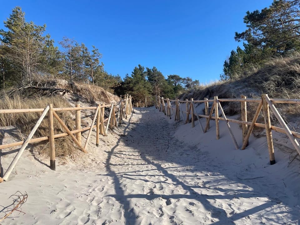 Domki nad morzem Sasino Mojo Miodno Checz House in Pomeranian Voivodeship