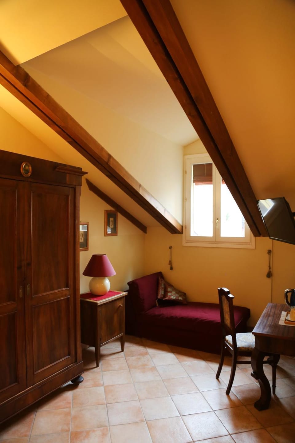 Seating area