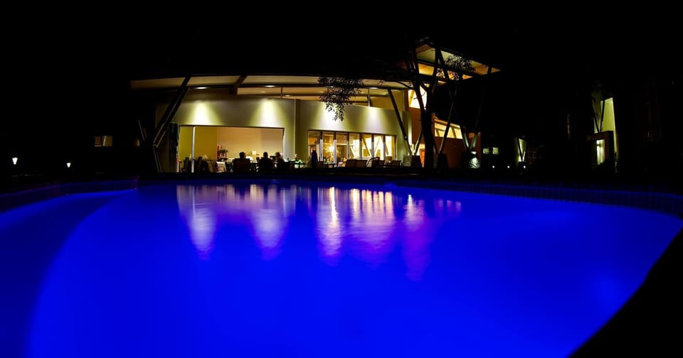 Night, Swimming pool
