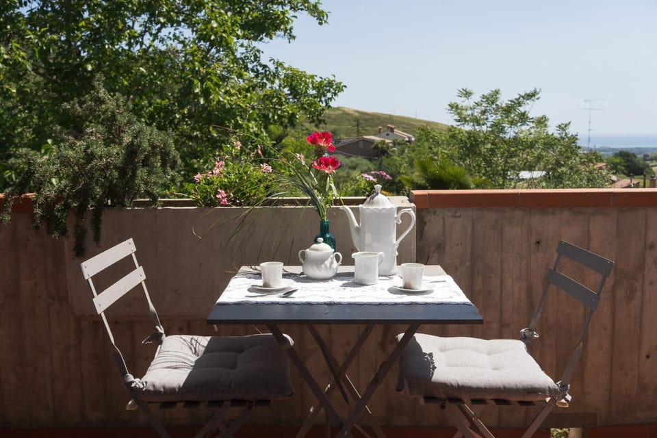 Balcony/Terrace, Breakfast, Continental breakfast, Italian breakfast