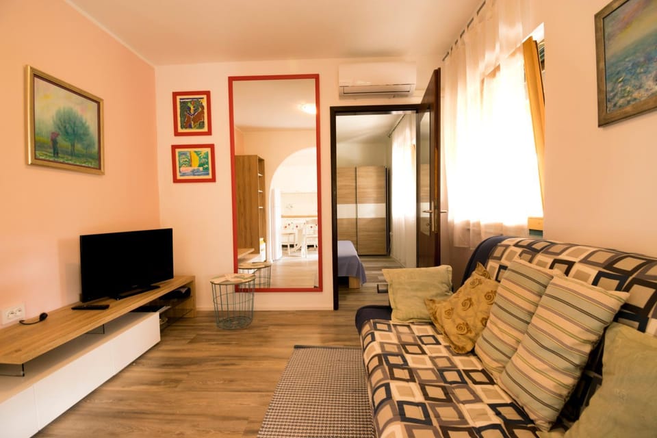 One bedroom apartment near the Kamenjak park in Prematura Apartment in Premantura
