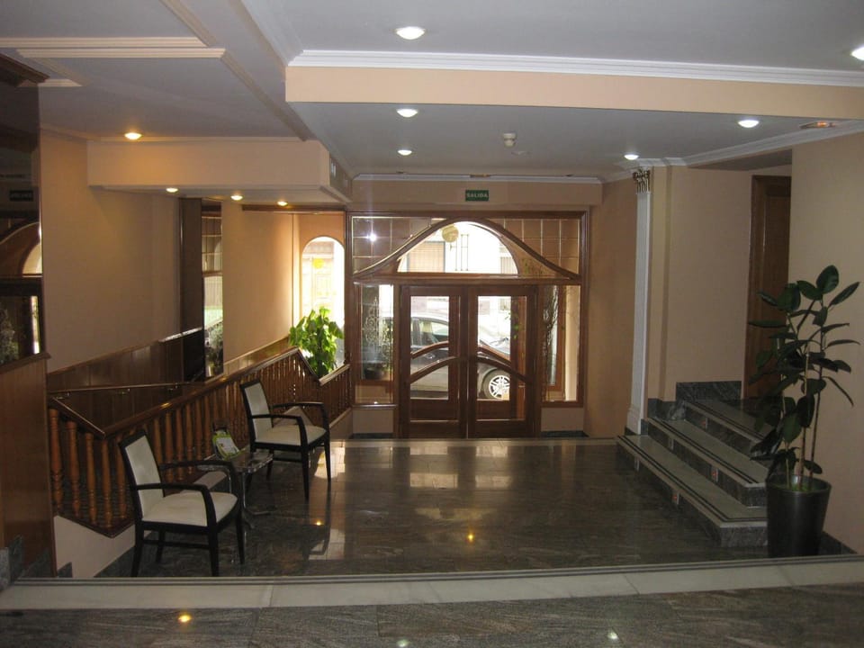 Lobby or reception, Decorative detail