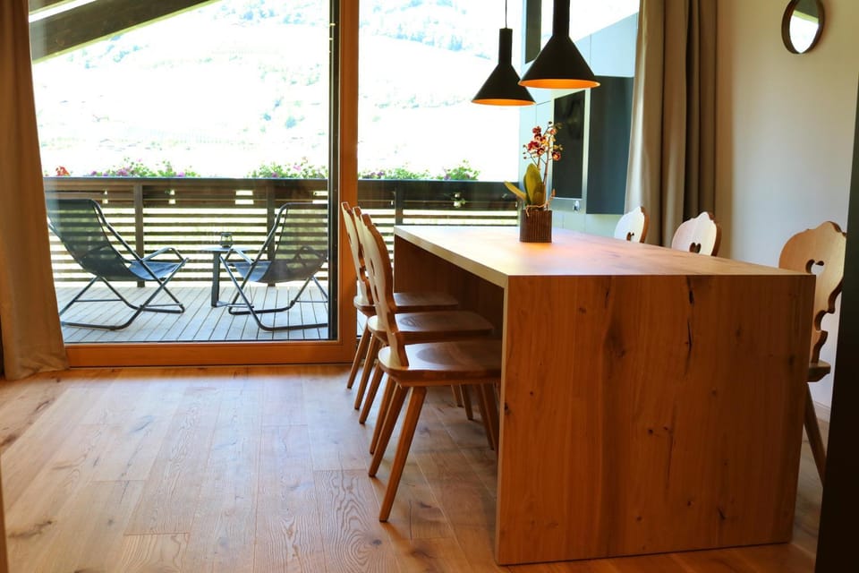 Balcony/Terrace, Dining area