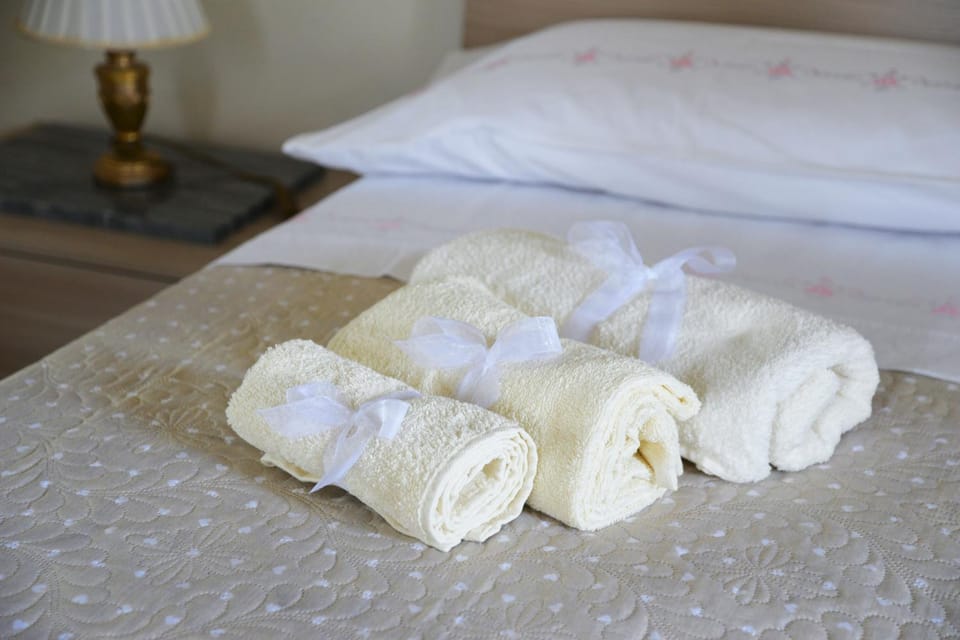 Decorative detail, bunk bed