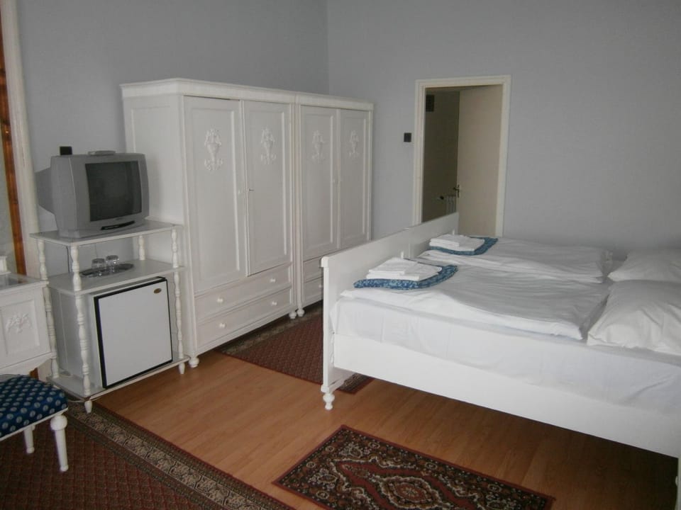 Kastélyfogadó Sitke Bed and Breakfast in Hungary