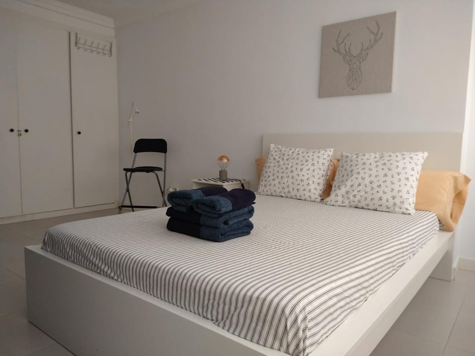 Living room, Bedroom