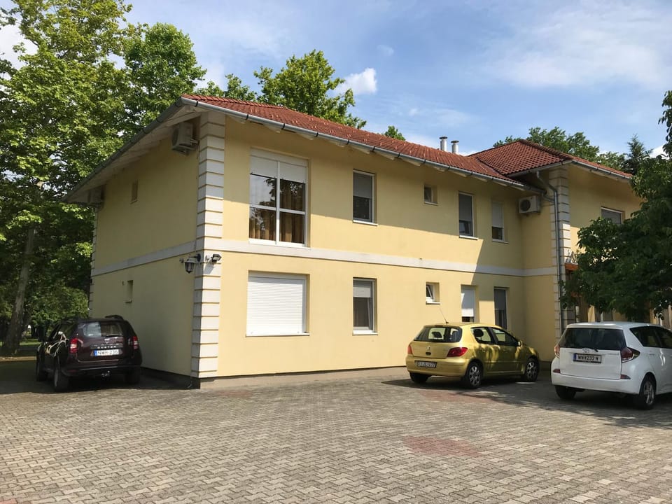 Silvanus Panzió Bed and Breakfast in Slovenia