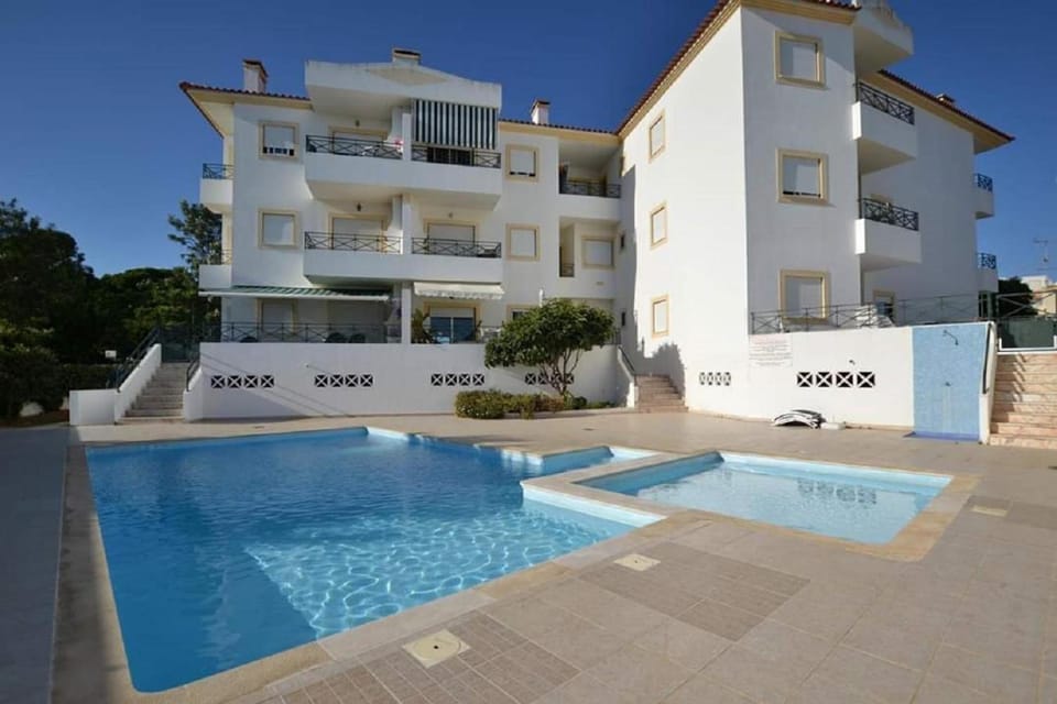 Pool view, Swimming pool, Swimming pool