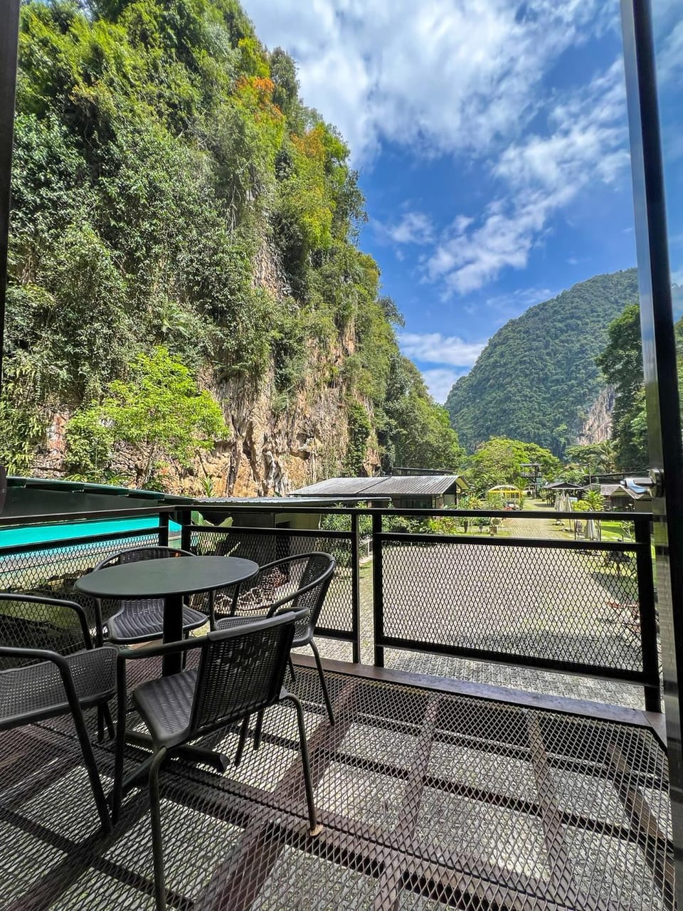 View (from property/room), Balcony/Terrace