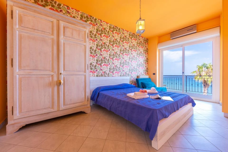 Laigueglia Beach - Happy Rentals Apartment in Laigueglia