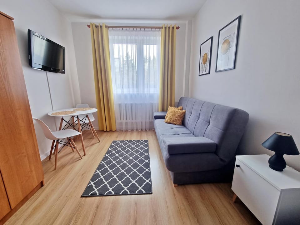 TV and multimedia, Seating area