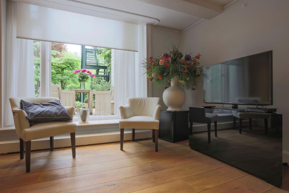 EMPIRIC Keizersgracht Bed and Breakfast in Amsterdam