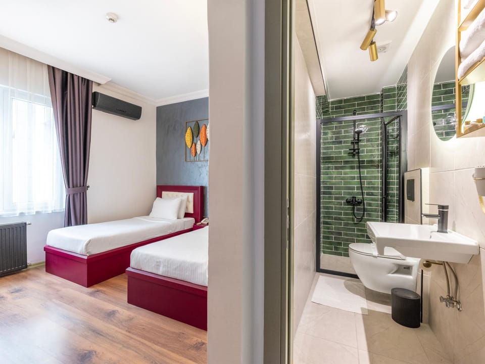 Bathroom, Bedroom