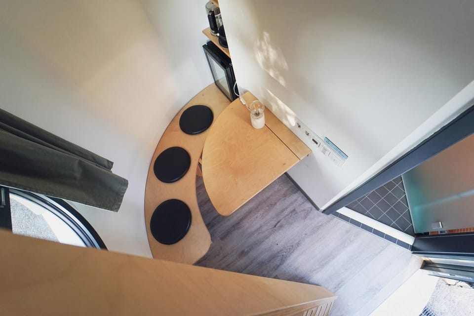 Living room, Photo of the whole room, Seating area