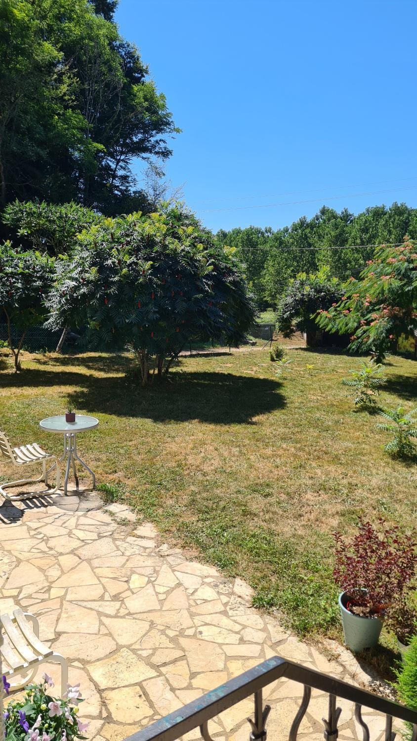 La Perle De Frayssinet-Le-Gélat - Chambre d'Hôtes - B&B Bed and Breakfast in Occitanie
