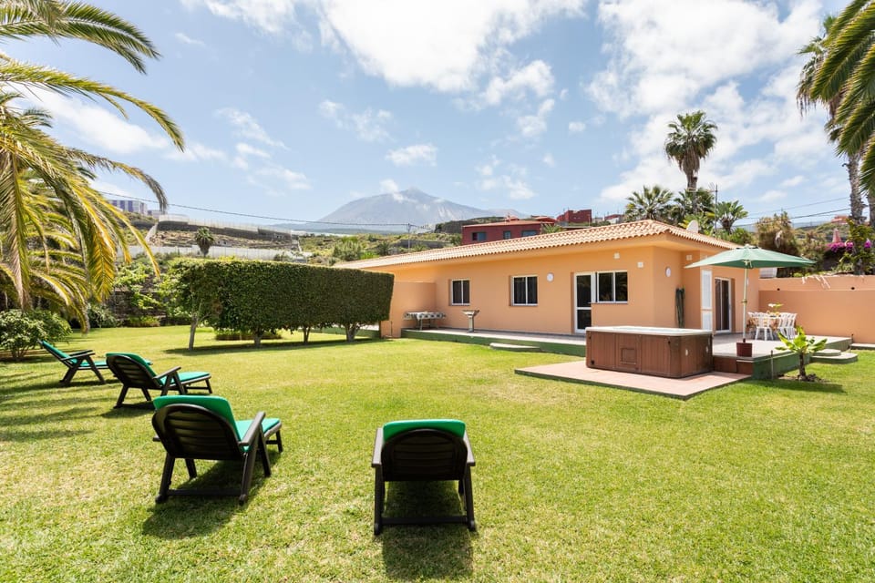 Garden, Garden view