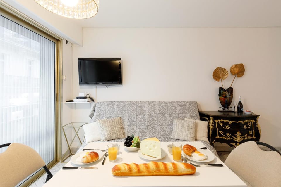 Le Minerve YourHostHelper Apartment in Cannes