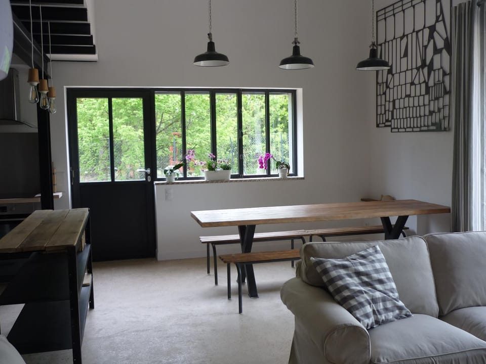 Atelier 2 - for 6 people with shared pool Apartment in Bourgogne-Franche-Comté