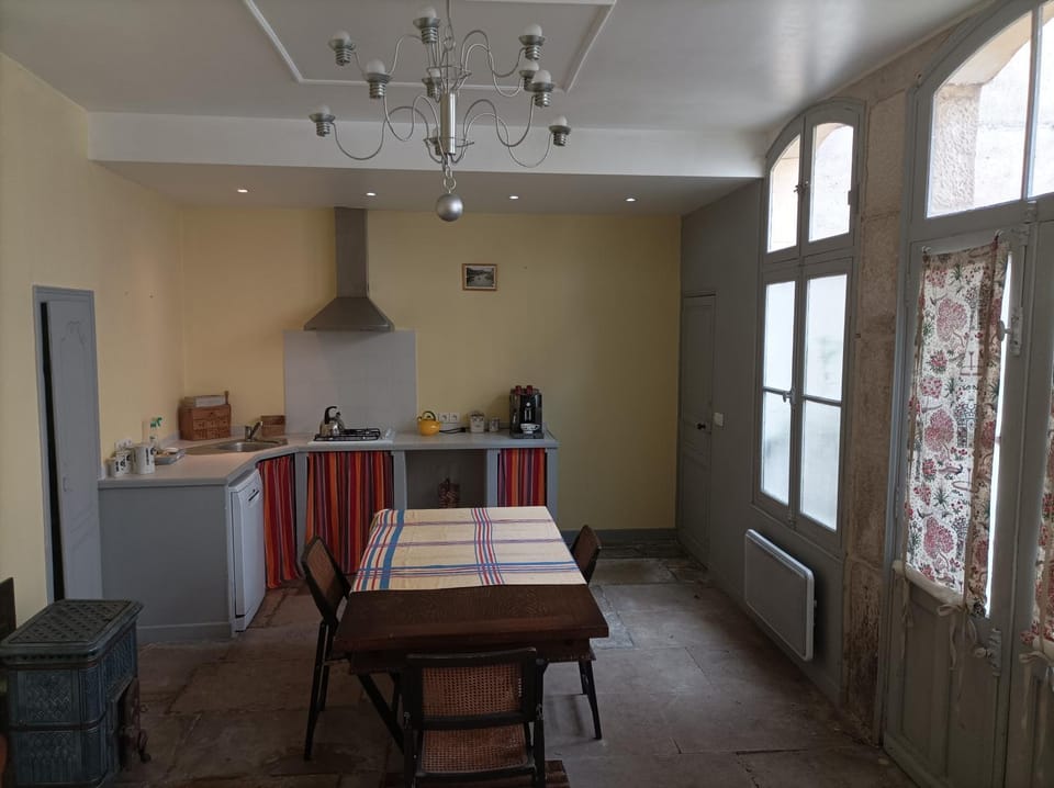 LE TABELLION Bed and Breakfast in Bourgogne-Franche-Comté