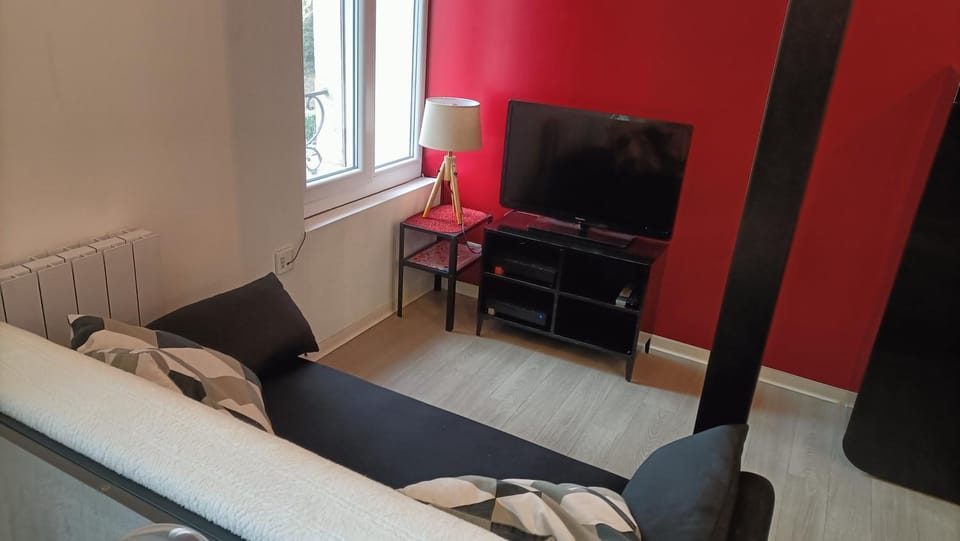 F1 en duplex coquelicot Apartment in Occitanie