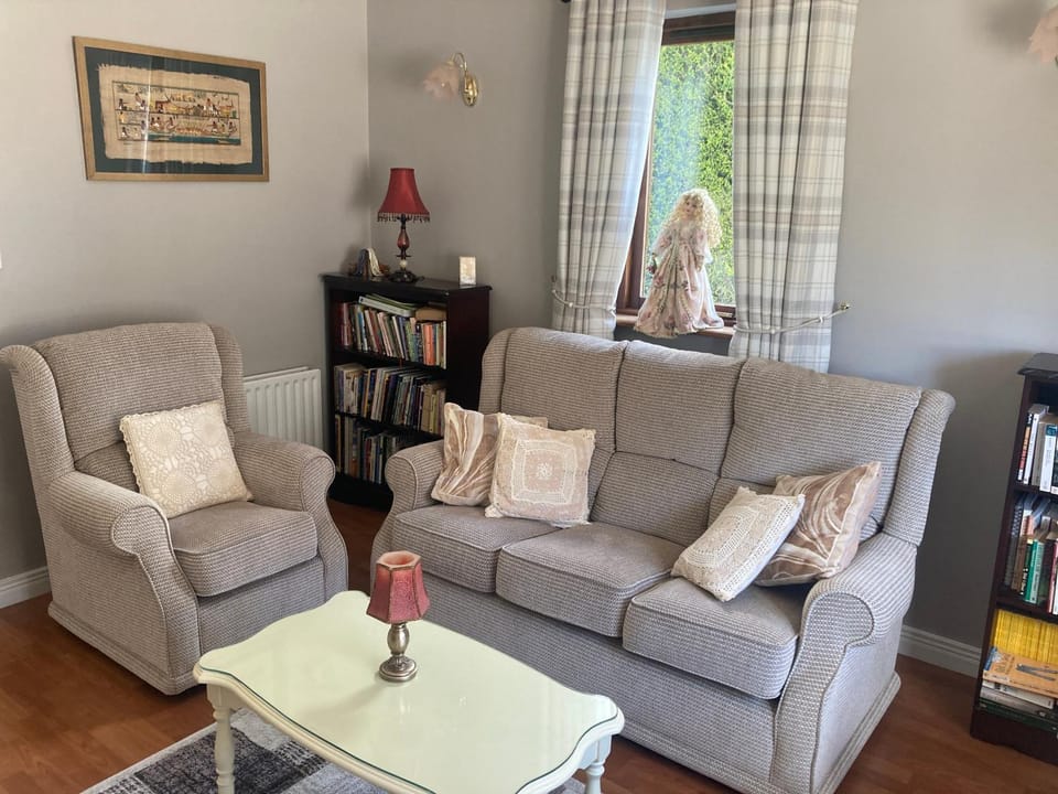 Steeple View B&B Guesthouse Donegal - Newly renovated in 2023 Bed and Breakfast in County Donegal