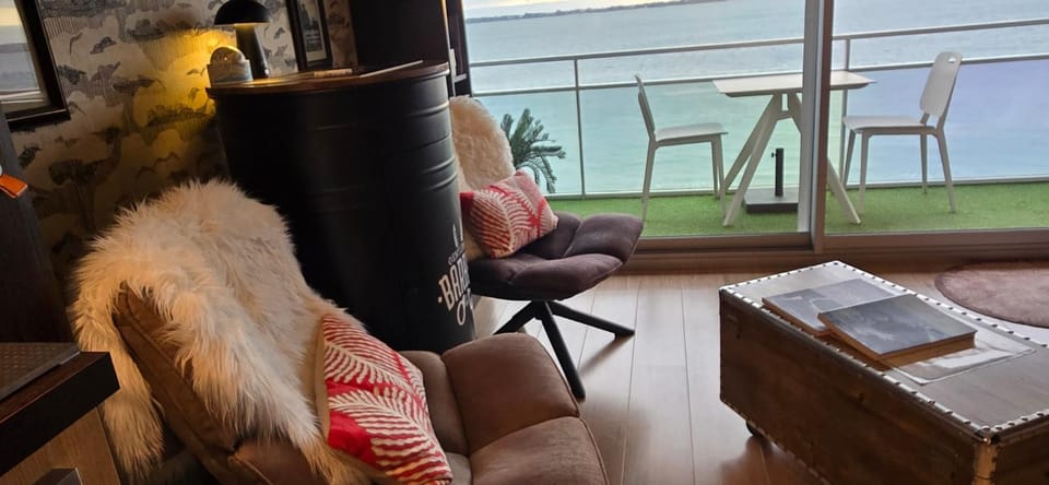 Lounge or bar
