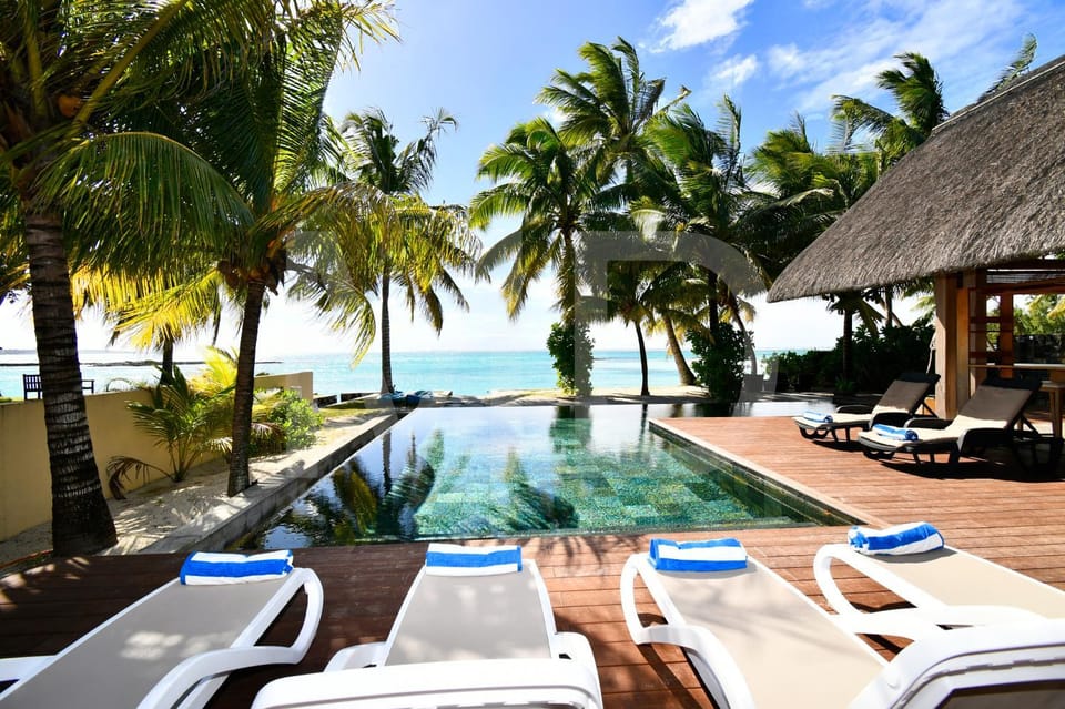 Sea view, Swimming pool